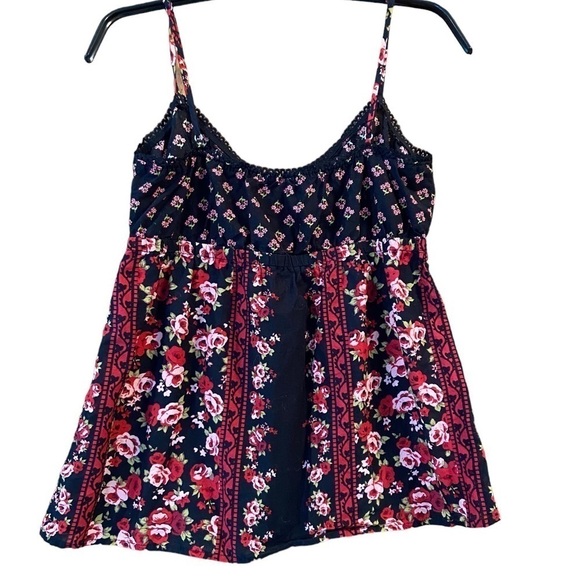 Delia Floral Summer Top - Picture 2 of 6